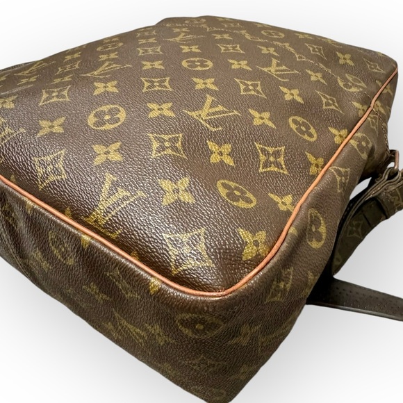 LOUIS VUITTON 1982 Monogram Marceau GM Messenger Crossbody Bag - Picture 11 of 16